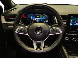 RENAULT Captur usata, con Volante in pelle