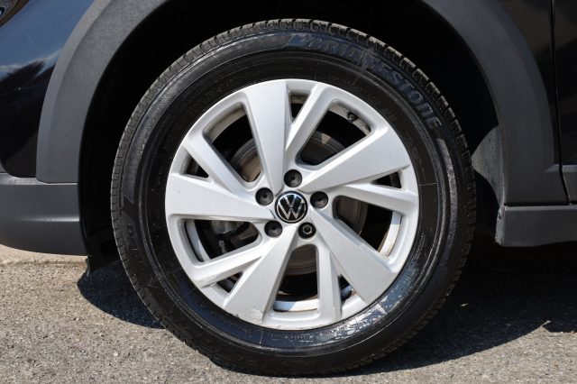 VOLKSWAGEN Taigo usata 140