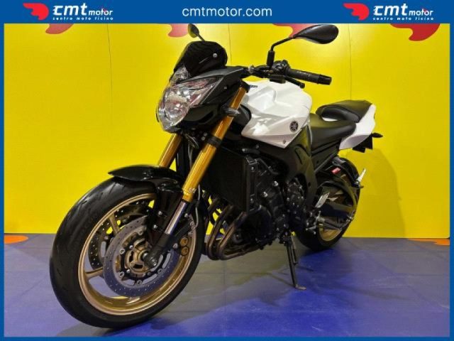 YAMAHA FZ8 usata 1