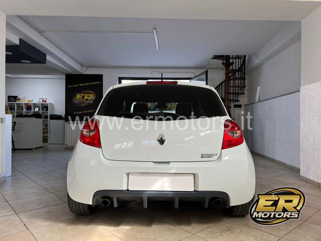 RENAULT Clio usata, con Alzacristalli elettrici