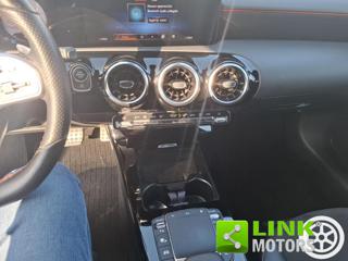 MERCEDES-BENZ A 200 usata, con Telecamera per parcheggio assistito
