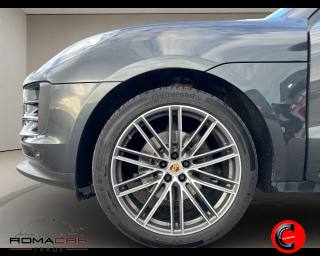 PORSCHE Macan usata, con Fari LED