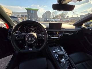 AUDI A4 usata, con Autoradio