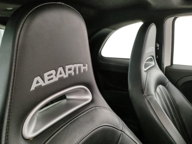 ABARTH 595 usata, con Volante in pelle