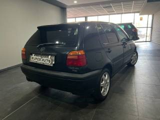 VOLKSWAGEN Golf usata, con Chiusura centralizzata