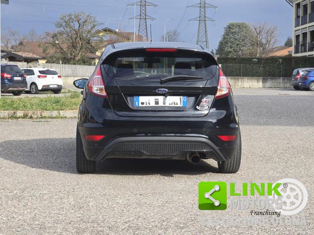 FORD Fiesta usata, con Autoradio
