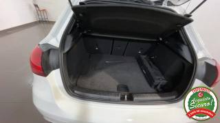 MERCEDES-BENZ A 200 usata, con Autoradio