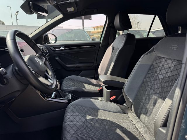 VOLKSWAGEN T-Roc usata, con Cerchi in lega