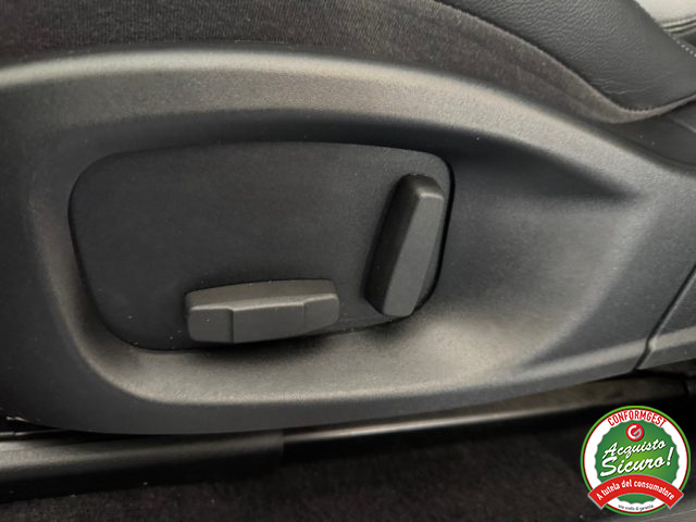 JAGUAR E-Pace usata, con Vetri oscurati