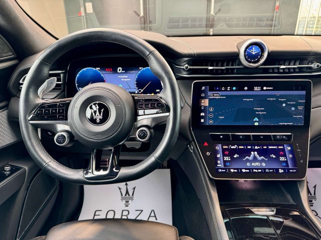 MASERATI Grecale usata, con Sistema di navigazione