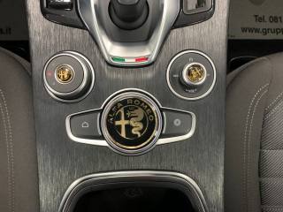 ALFA ROMEO Stelvio usata, con Luci diurne