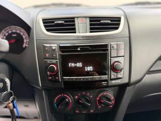 SUZUKI Swift usata, con USB