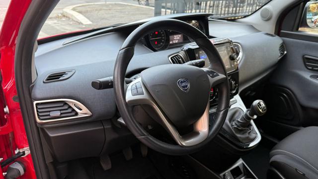 LANCIA Ypsilon usata, con Sedile posteriore sdoppiato