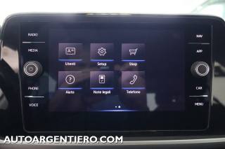 VOLKSWAGEN T-Roc usata, con Volante in pelle