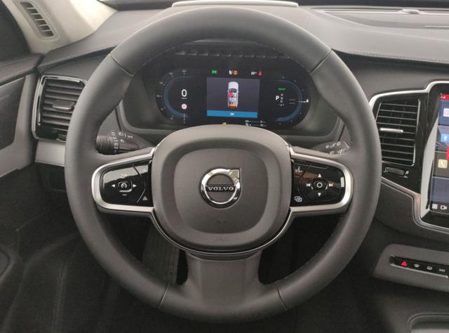 VOLVO XC90 usata, con Sedili riscaldati