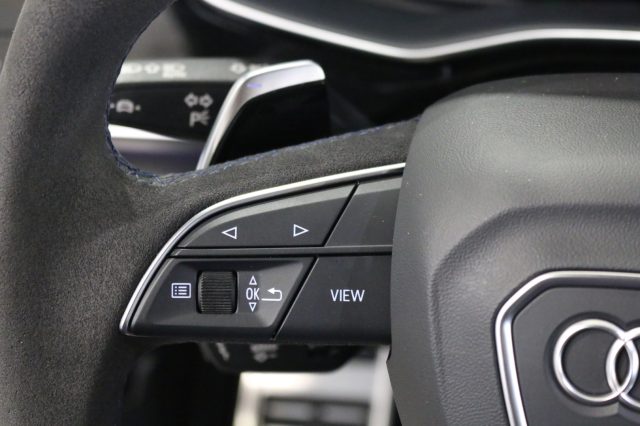 AUDI RS Q8 usata, con Airbag testa