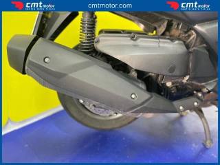 YAMAHA X-Max 400 usata 9