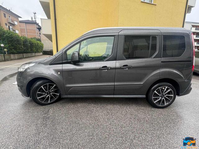 FORD Tourneo Connect usata, con Airbag