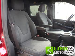 MERCEDES-BENZ V 220 usata, con Sensore di pioggia