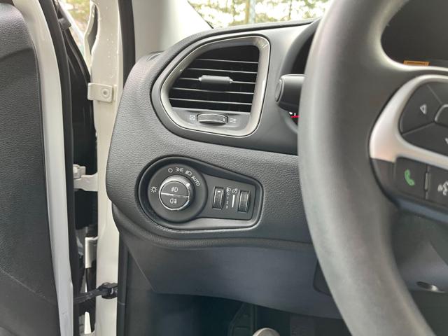 JEEP Renegade usata, con Autoradio