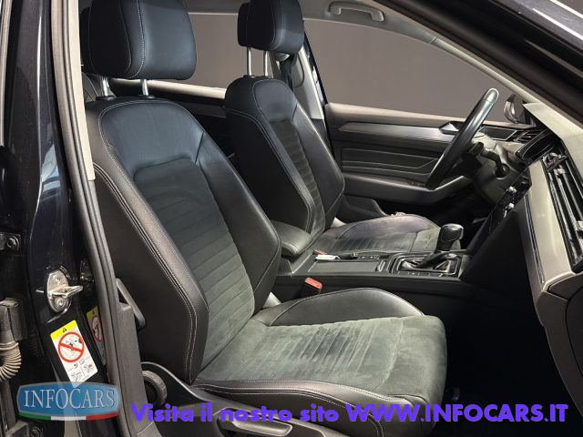 VOLKSWAGEN Passat Variant usata, con Autoradio