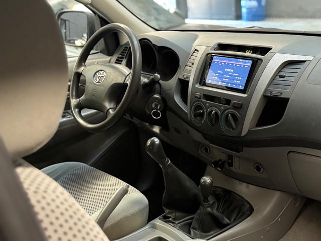 TOYOTA Hilux usata, con Fendinebbia