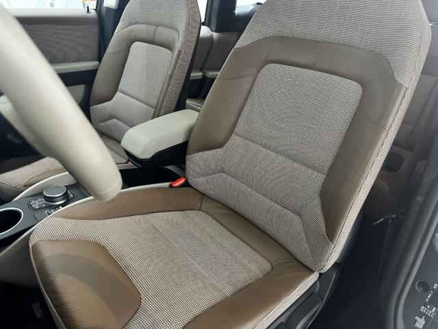 BMW i3 usata, con Autoradio