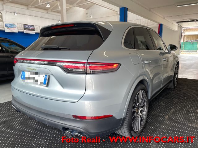 PORSCHE Cayenne usata, con Airbag