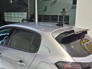PEUGEOT 208 usata, con Sensori di parcheggio posteriori