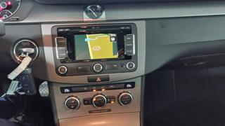 VOLKSWAGEN Passat usata, con ESP