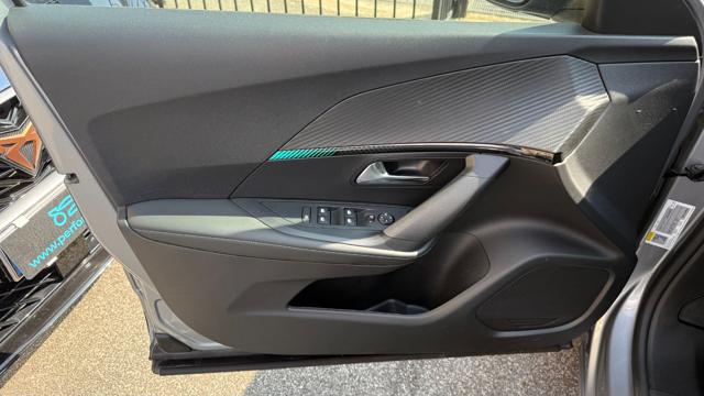 PEUGEOT 2008 usata, con Controllo trazione