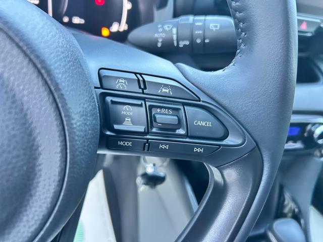 TOYOTA Yaris usata, con Sistema di navigazione