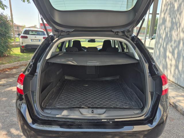 PEUGEOT 308 usata, con Boardcomputer