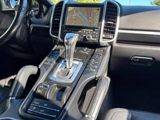 PORSCHE Cayenne usata, con Cerchi in lega