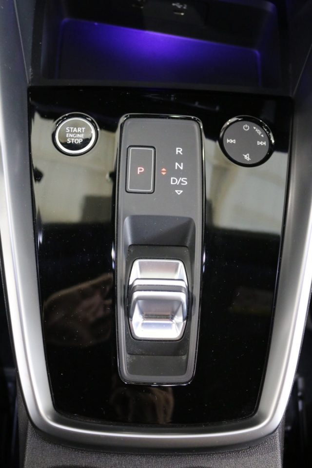 AUDI A3 usata, con Volante multifunzione