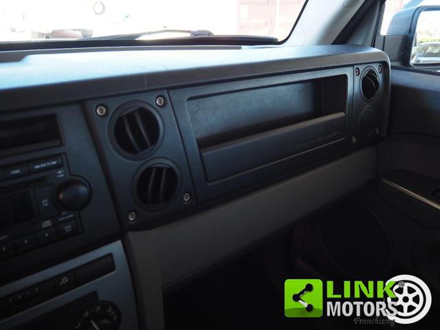 JEEP Commander usata, con Fendinebbia