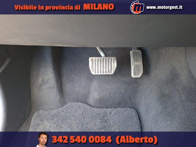 LAND ROVER Range Rover Velar usata, con Regolazione elettrica sedili