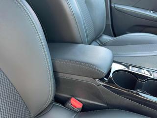 PEUGEOT 208 usata, con Autoradio digitale