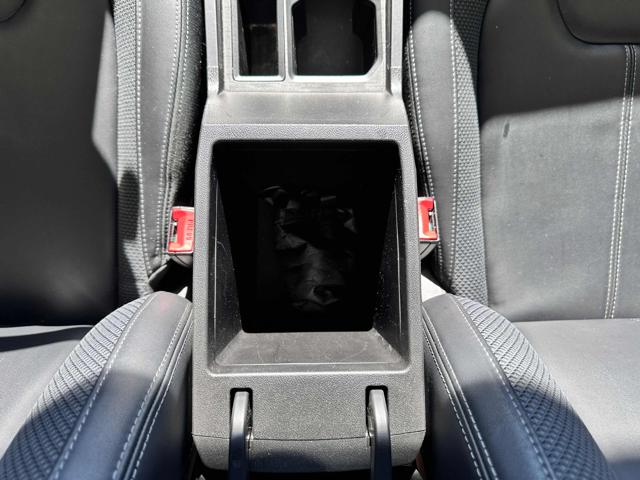 DR MOTOR DR 3.0 usata, con Vetri oscurati