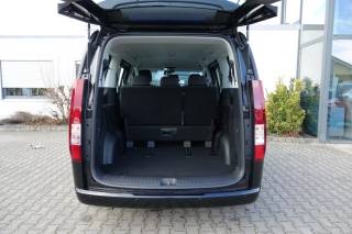 HYUNDAI Staria usata, con Boardcomputer