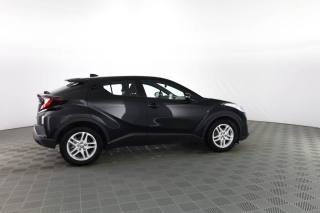 TOYOTA C-HR usata 2