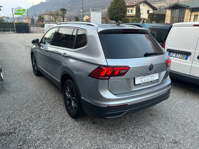 VOLKSWAGEN Tiguan Allspace usata, con Boardcomputer