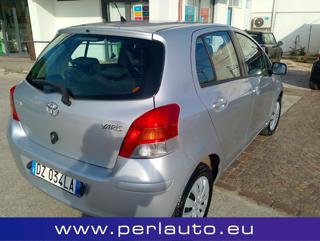TOYOTA Yaris usata, con Airbag laterali