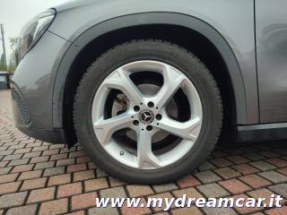 MERCEDES-BENZ GLA 220 usata 36
