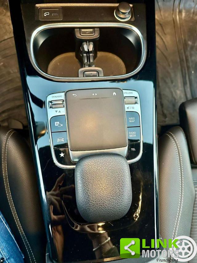 MERCEDES-BENZ A 180 usata, con Cronologia tagliandi