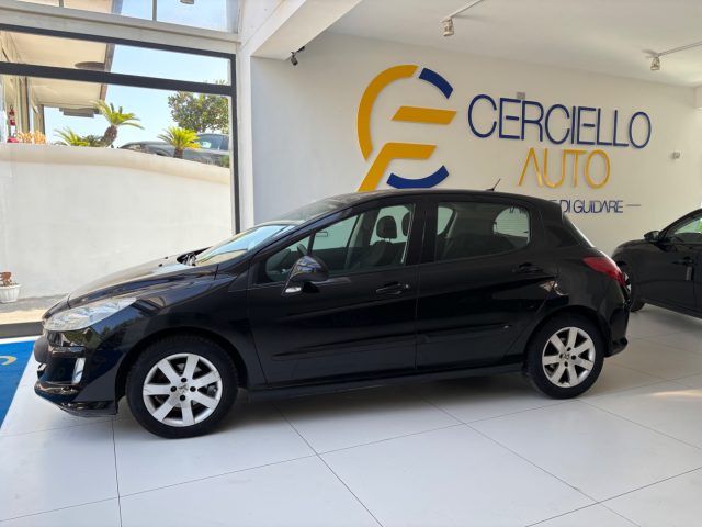 PEUGEOT 308 usata, con Alzacristalli elettrici