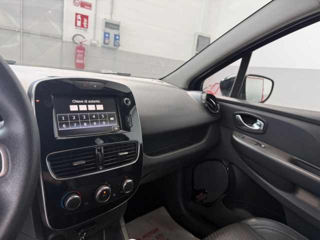 RENAULT Clio usata 25