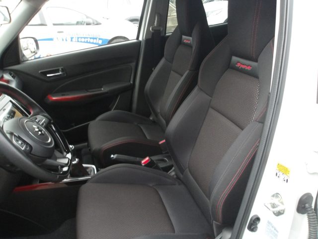 SUZUKI Swift usata, con Bluetooth