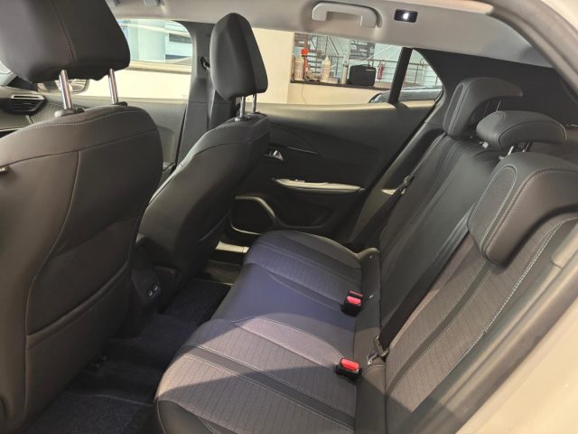 PEUGEOT 2008 usata, con Cruise Control