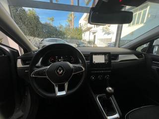 RENAULT Captur usata, con Fari LED